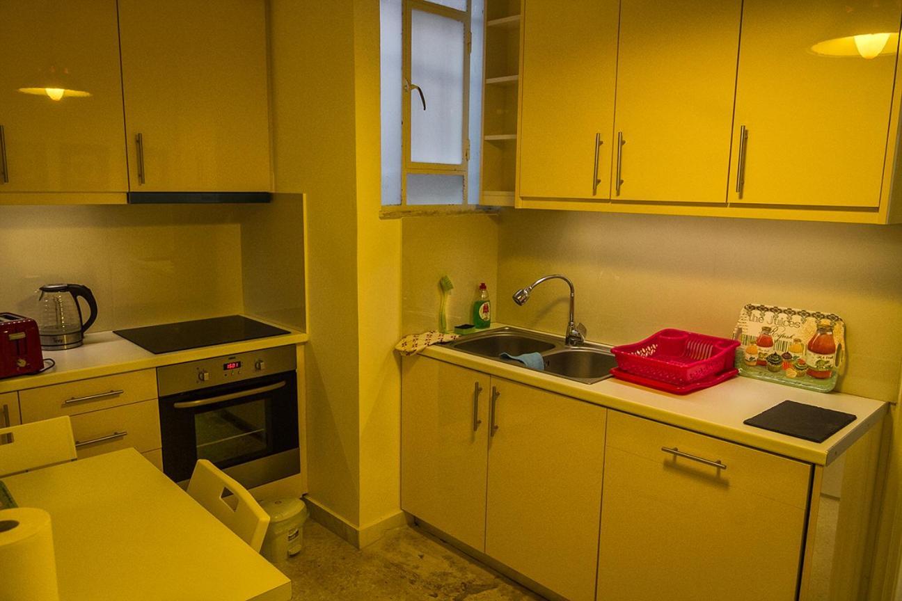Apartment In The Heart Of The City Athènes Extérieur photo