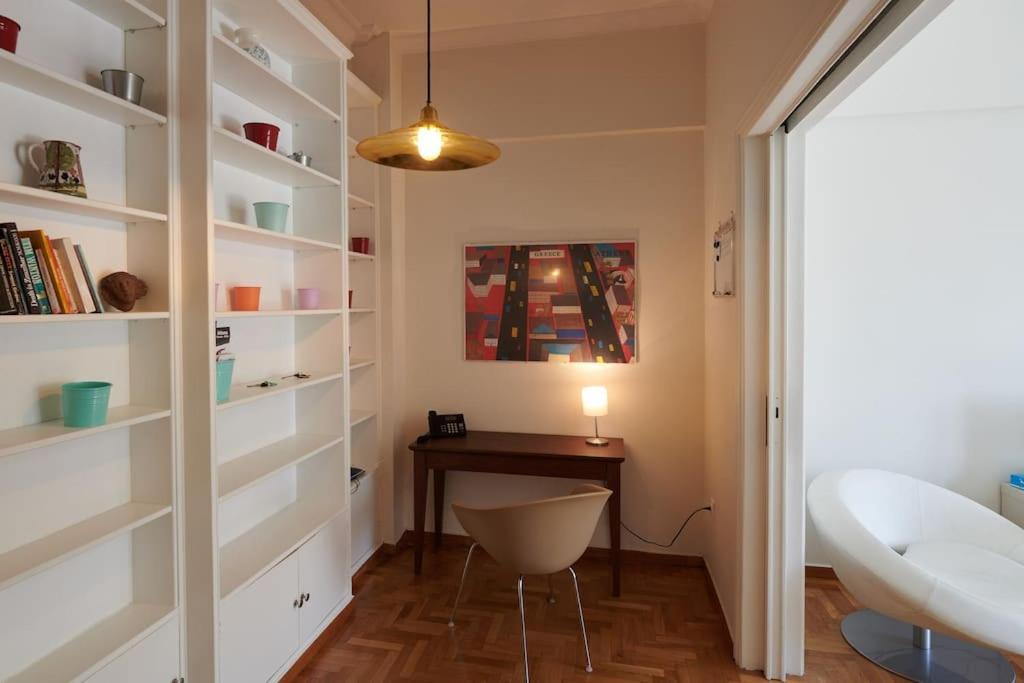 Apartment In The Heart Of The City Athènes Extérieur photo